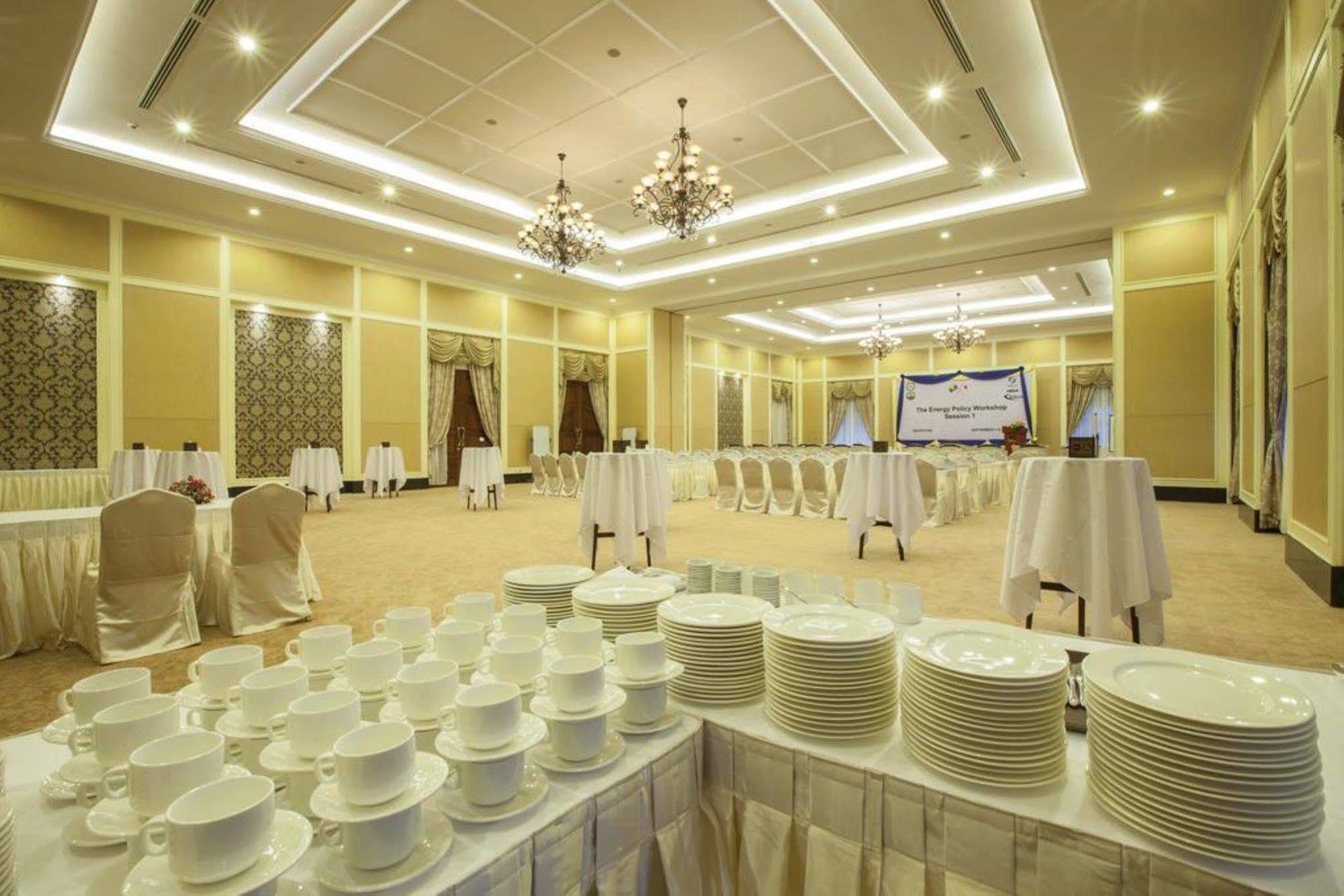 Grand Amara Hotel Naypyidaw Ngoại thất bức ảnh